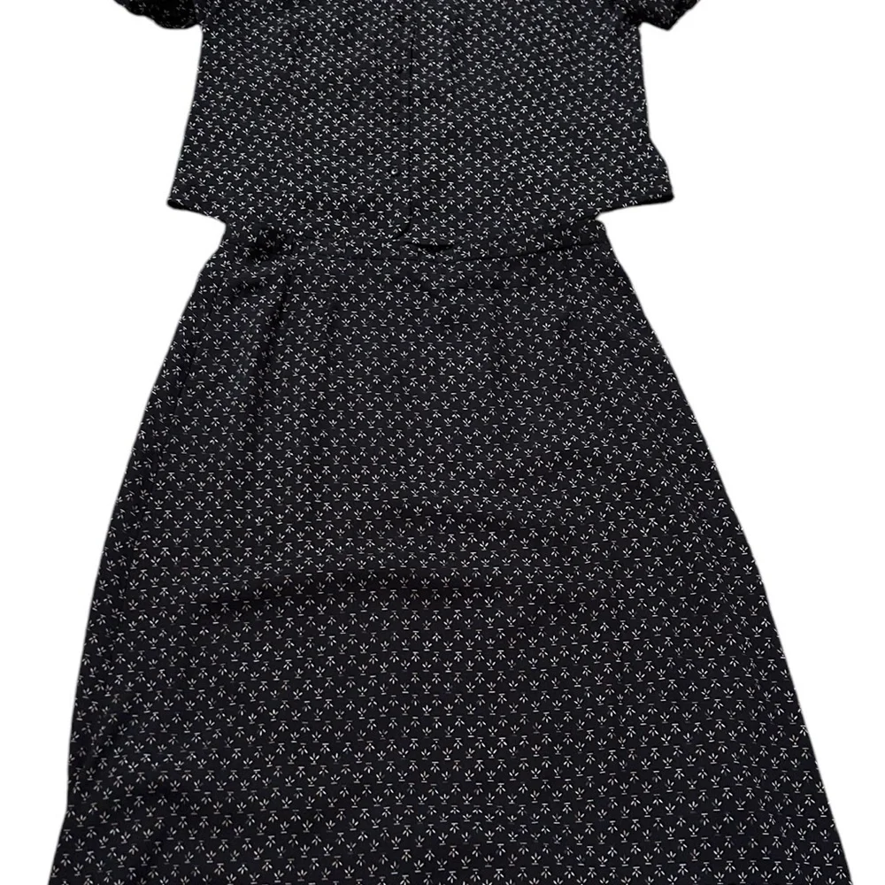 Pendleton Vintage Woman’s Blouse and‎ Skirt Set Size 18